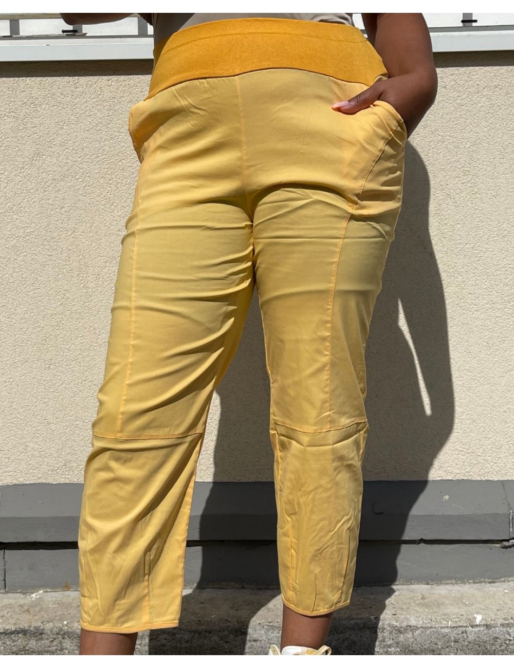 Pantalon stretch jaune