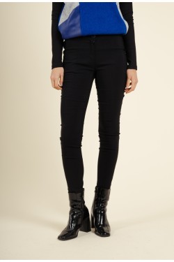 Pantalon Noir coupe Mi-Haute Coupe Slim en Gabardine