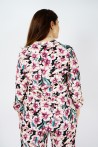 Offrez-vous le luxe avec notre chemise florale noire, tailles 38-52.