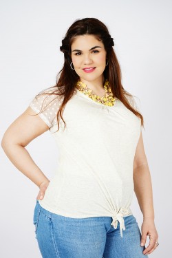 Top écru manches en dentelle