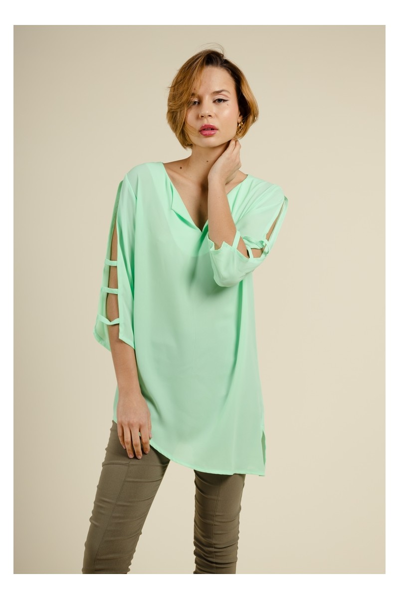 Tunique Femme Verte Col V 3/4 Manches Ouvertes - Disponible en Taille Standard et Grande Taille Multiples
