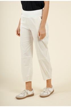 Pantalon en coton écru taille haute élastiquée