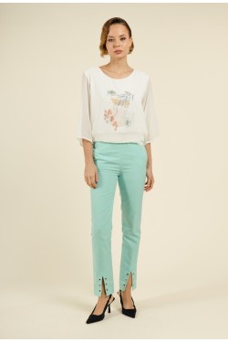Pantalon slim avec une fente à l'avant