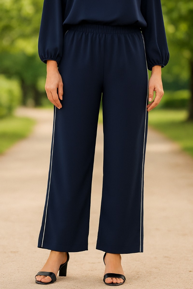Pantalon marine femme coupe droite fluide avec bandes blanches – Fabriqué en France