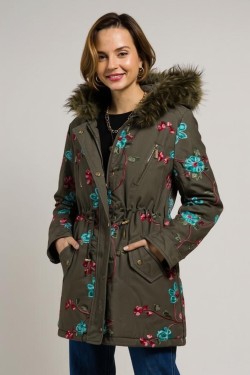 Manteau kaki brodé de...