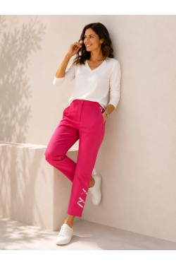 Pantalon technique femme coupe carotte – Style casual chic et confort léger