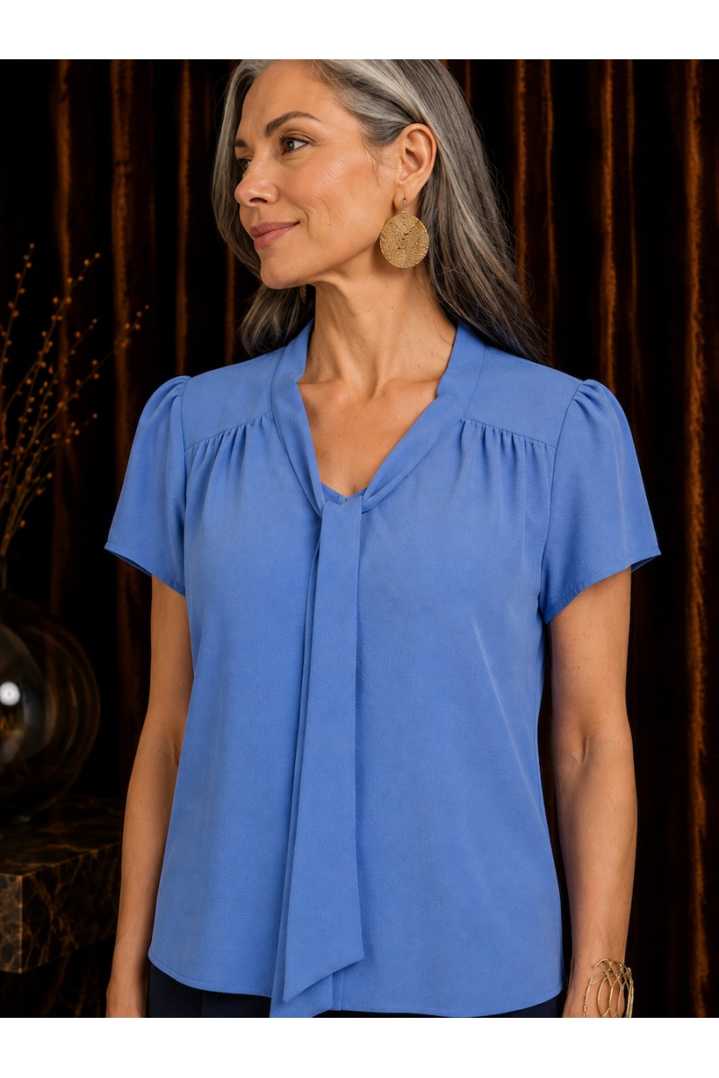 Chemise bleu col foulard